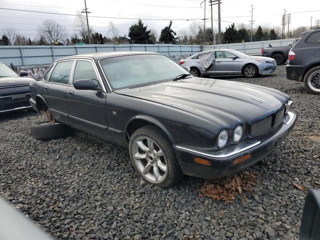 2001 Jaguar XJR