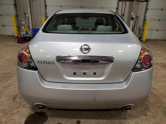 2010 Nissan Altima Base