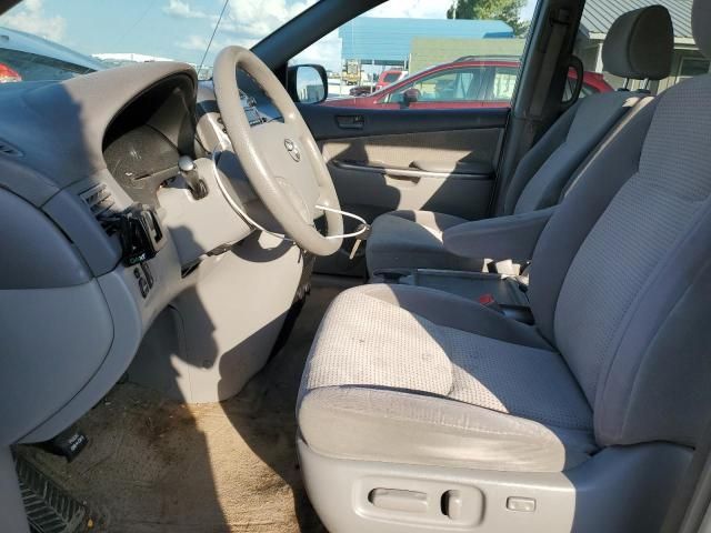 2007 Toyota Sienna CE