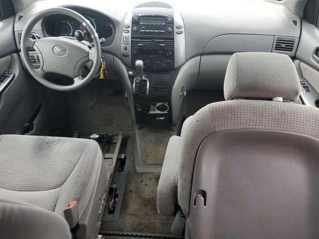 2007 Toyota Sienna CE