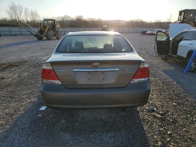 2005 Toyota Camry LE