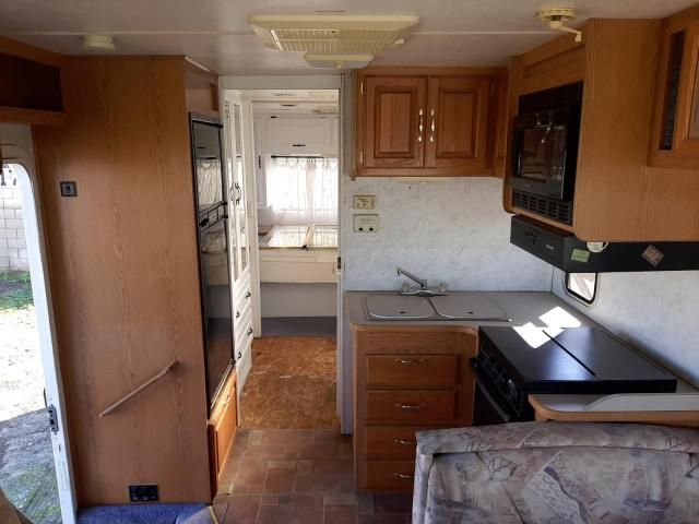 2000 Workhorse Custom Chassis Motorhome Chassis P3500