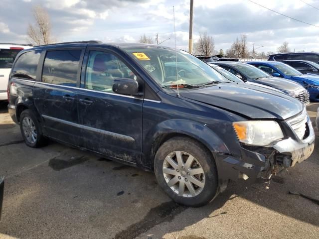 2014 Chrysler Town & Country Touring