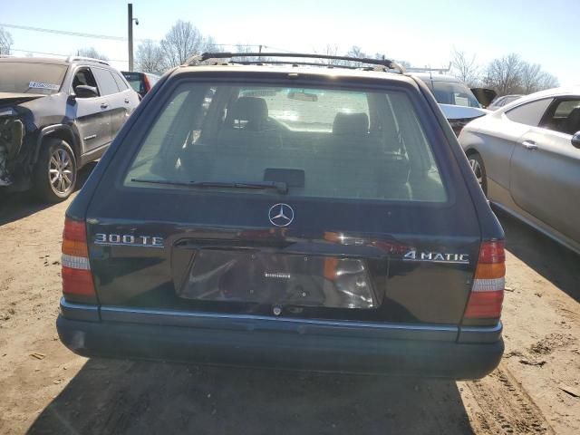 1991 Mercedes-Benz 300 TE 4matic