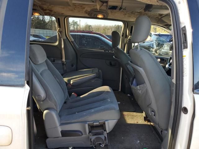 2005 Chrysler Town & Country Touring