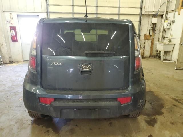 2011 KIA Soul +