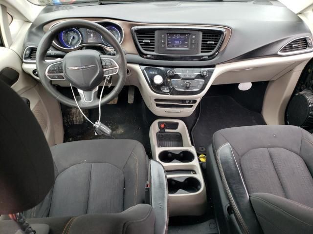 2017 Chrysler Pacifica LX