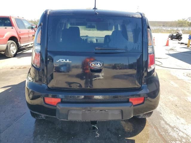 2011 KIA Soul +