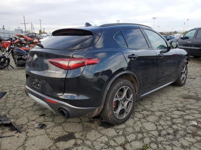 2022 Alfa Romeo Stelvio TI