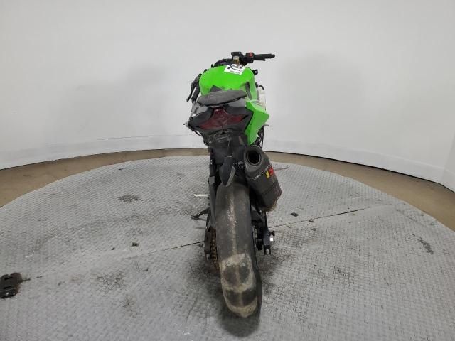 2018 Kawasaki EX400