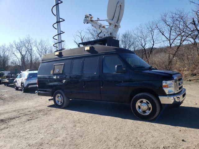 2012 Ford Econoline E350 Super Duty Van