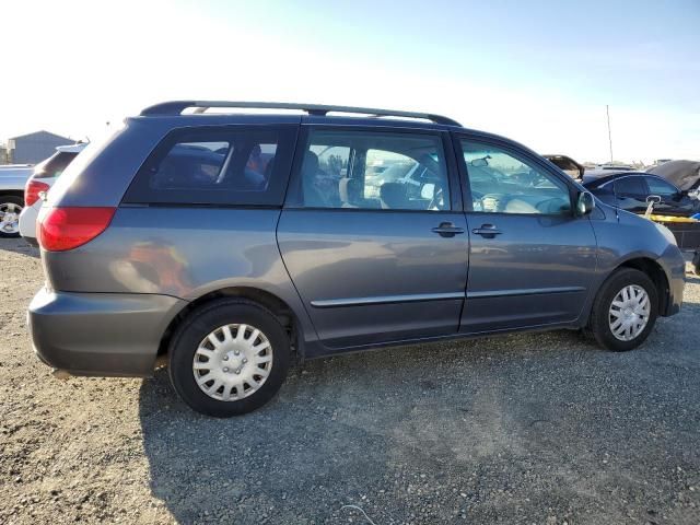 2006 Toyota Sienna CE