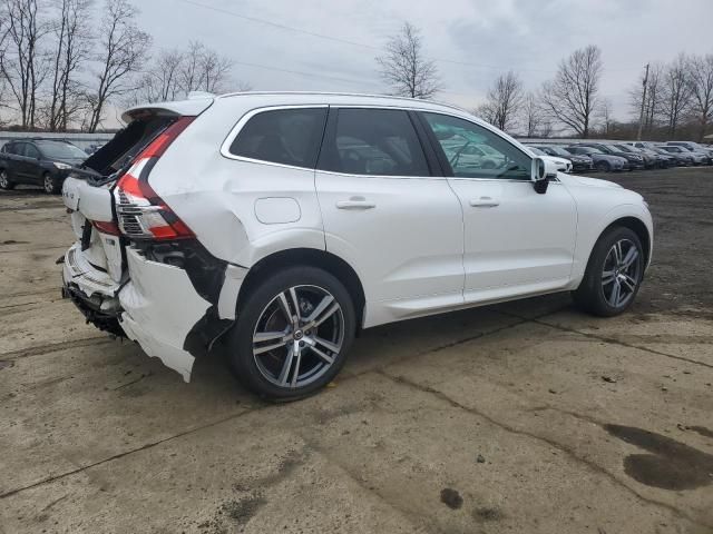 2021 Volvo XC60 T5 Momentum