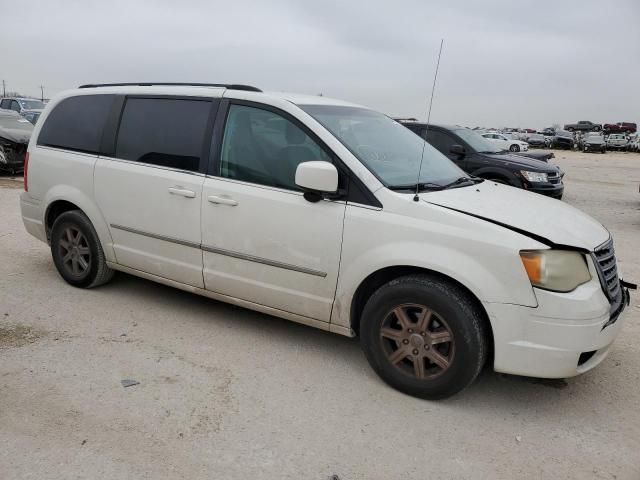 2010 Chrysler Town & Country Touring