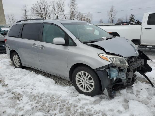 2017 Toyota Sienna XLE