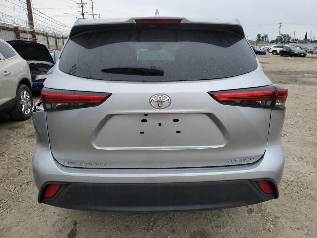 2022 Toyota Highlander XLE