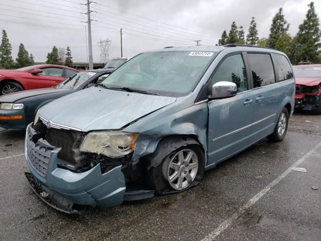 2010 Chrysler Town & Country Touring Plus