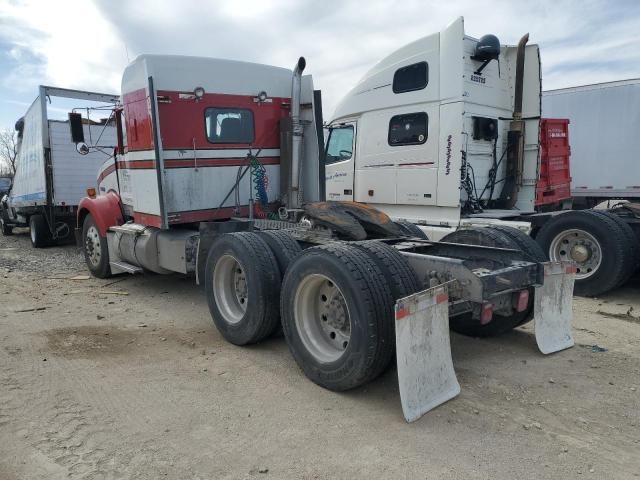 2004 Kenworth Construction T800