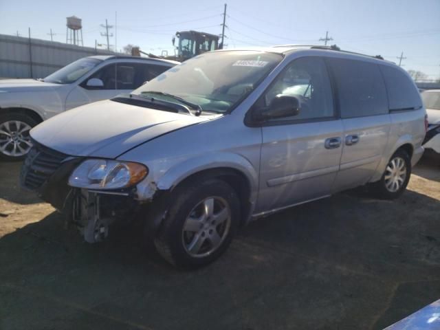 2005 Dodge Grand Caravan SXT