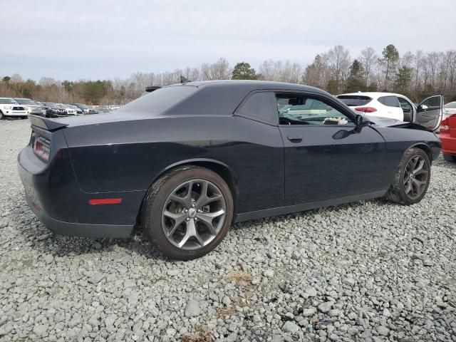 2017 Dodge Challenger SXT