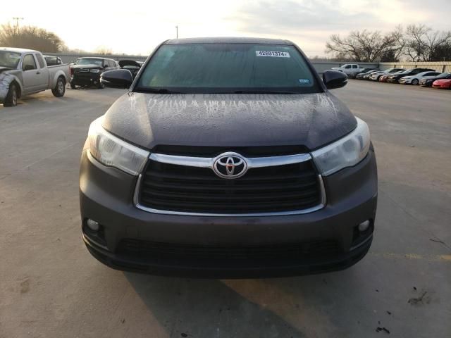 2015 Toyota Highlander LE