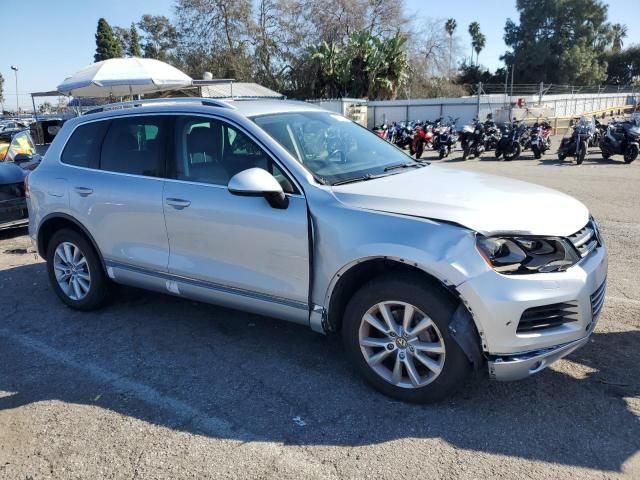 2014 Volkswagen Touareg V6