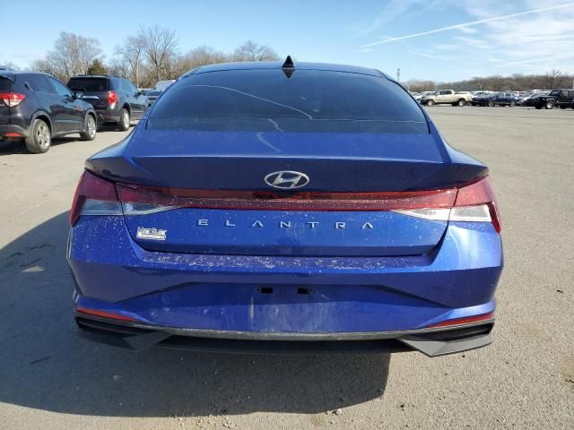 2021 Hyundai Elantra SE