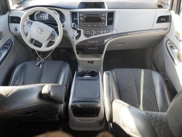 2013 Toyota Sienna Sport