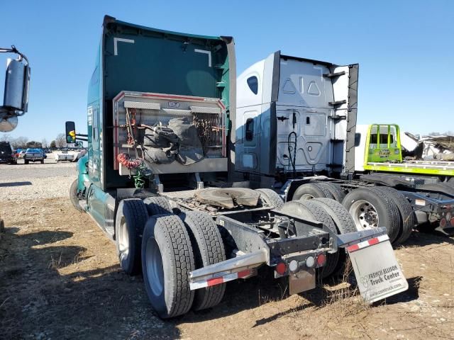 2020 Kenworth Construction T680