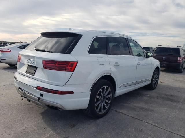 2019 Audi Q7 Premium Plus