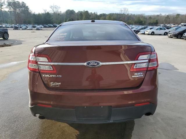 2015 Ford Taurus SEL