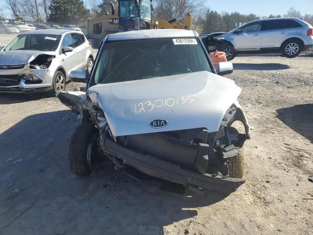 2012 KIA Soul +