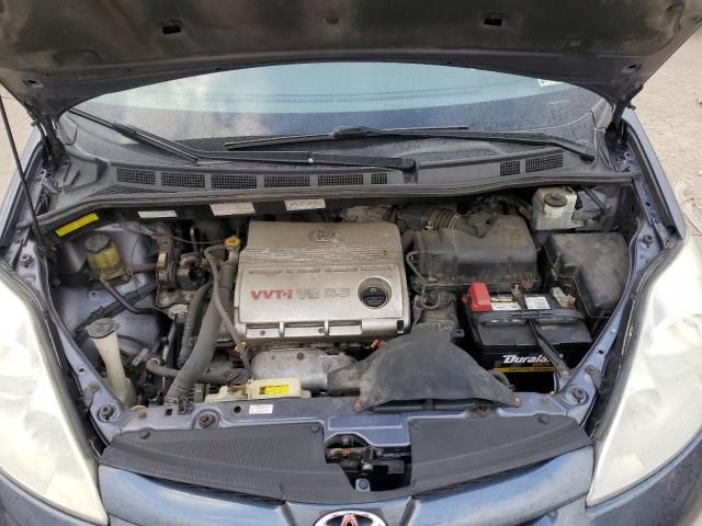 2006 Toyota Sienna LE