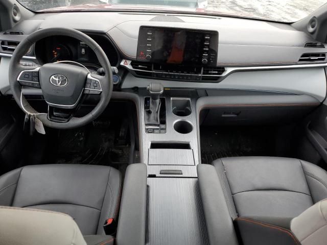 2021 Toyota Sienna XSE