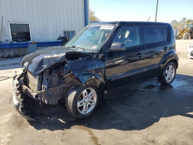 2011 KIA Soul +