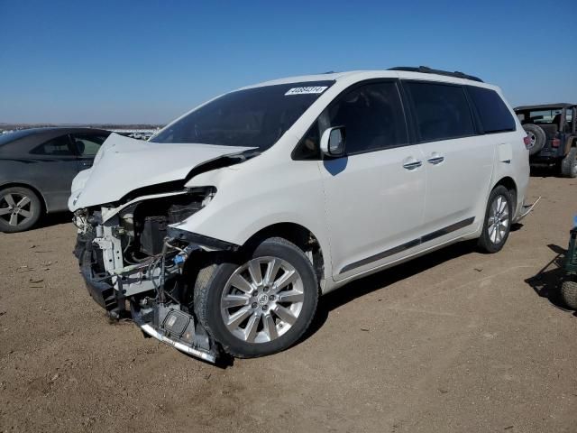 2011 Toyota Sienna XLE