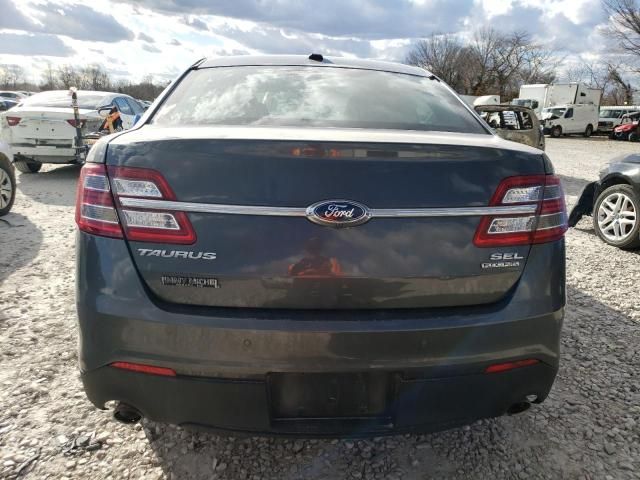 2016 Ford Taurus SEL