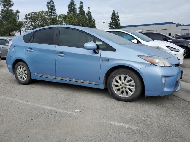 2014 Toyota Prius PLUG-IN