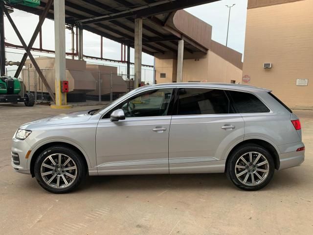 2018 Audi Q7 Premium Plus