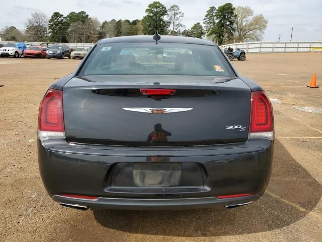 2015 Chrysler 300 S