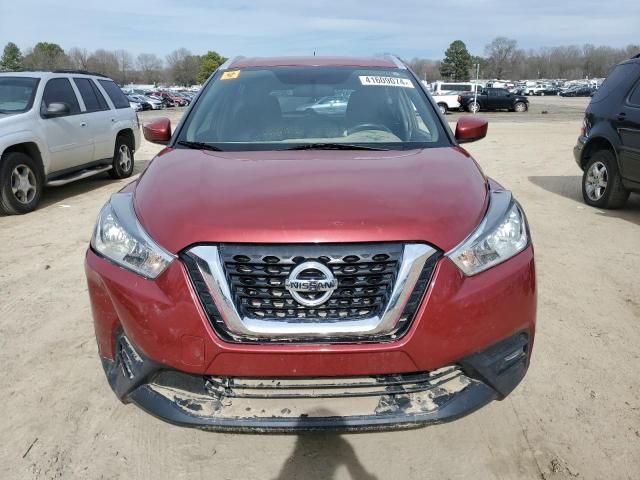 2018 Nissan Kicks S