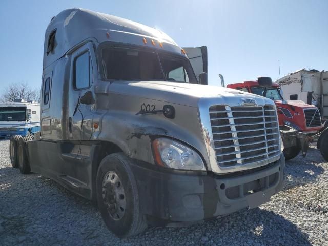 2017 Freightliner Cascadia 125