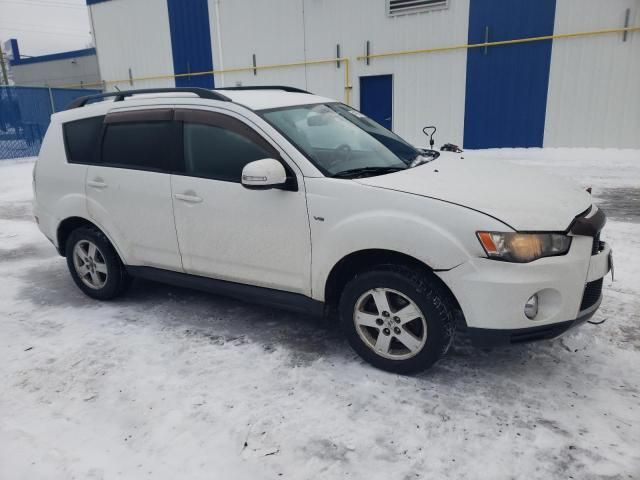 2012 Mitsubishi Outlander SE