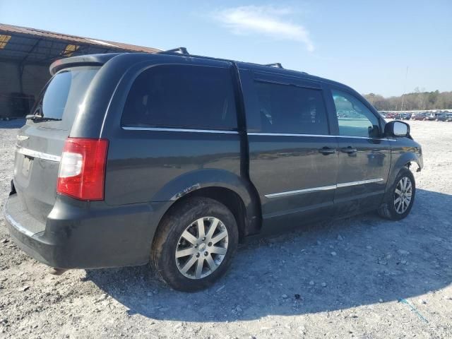 2011 Chrysler Town & Country Touring L