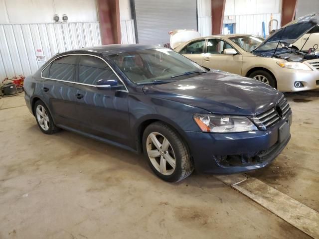 2013 Volkswagen Passat SE