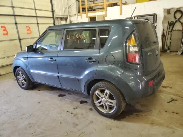 2011 KIA Soul +