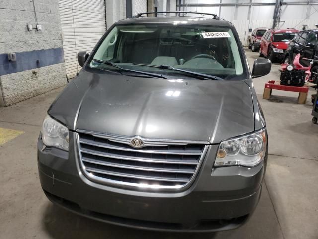 2010 Chrysler Town & Country Touring