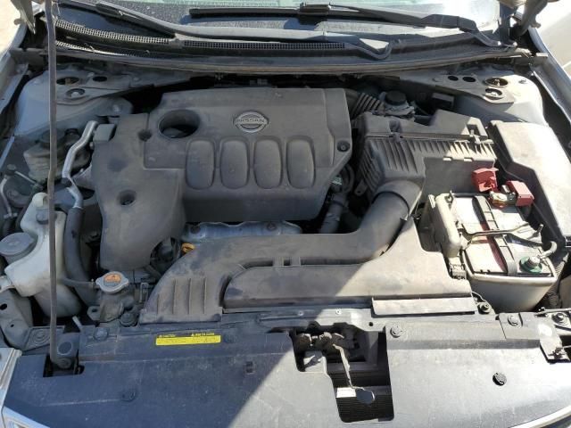 2012 Nissan Altima Base