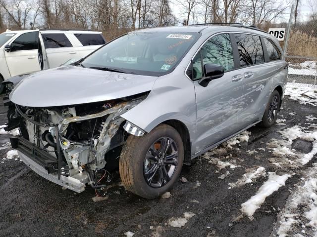 2024 Toyota Sienna XSE