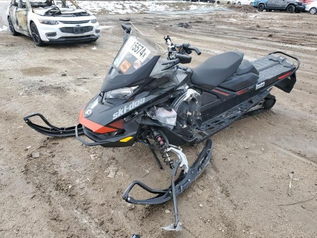 2017 Skidoo Renegade